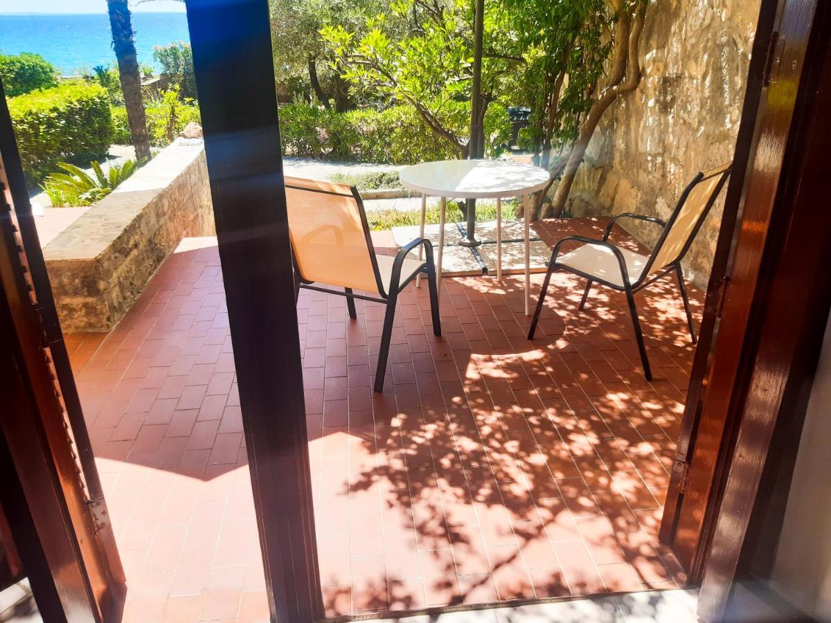 Apartmani Jutro Novalja Exteriör bild