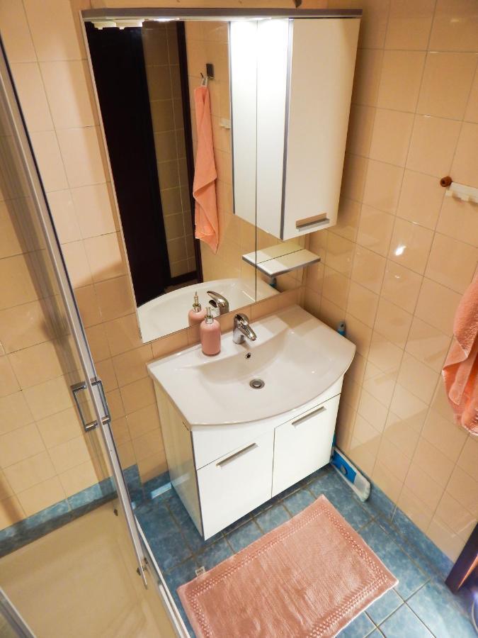 Apartmani Jutro Novalja Exteriör bild